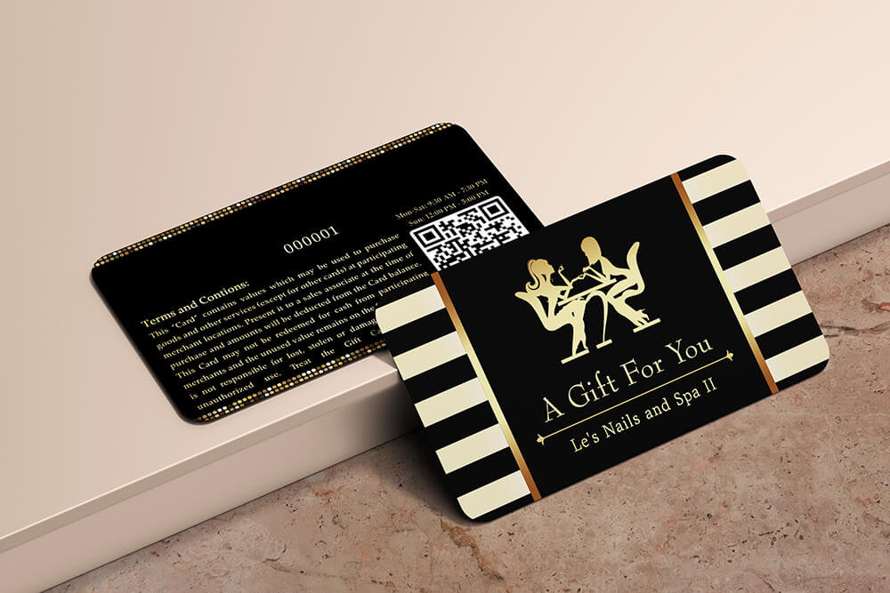 Le nails and spa gift card design